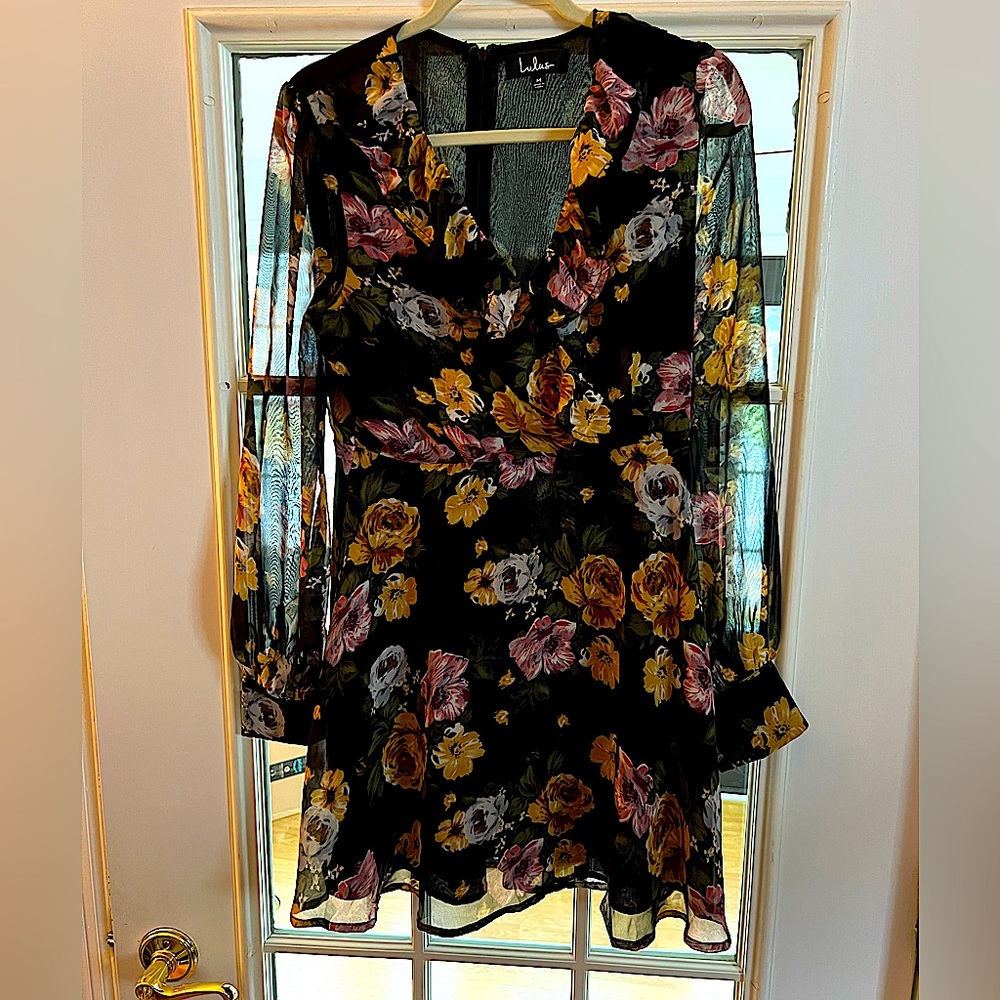 Lulus sheer sleeve floral dress